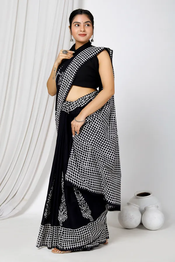 Black_Jaipuri_Block_Print_Bagru_Hand_Block_Printed_Mulmul_Cotton_Saree_For_Woman