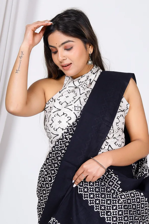 Black_Jaipuri_Block_Print_Bagru_Hand_Block_Printed_Mulmul_Cotton_Saree_For_Woman