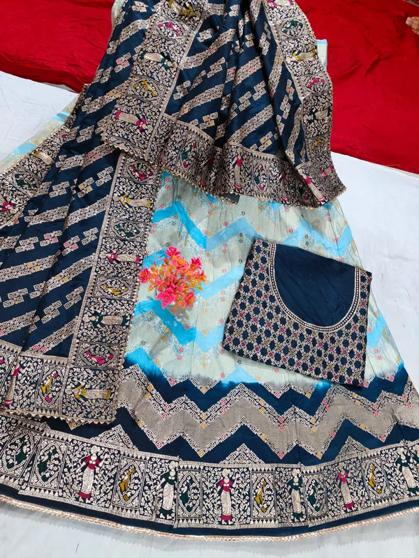BEAUTIFUL_DESIGNER_LATEST_LEHENGA
