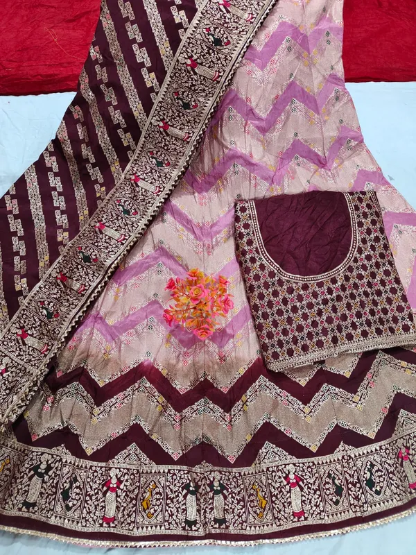 BEAUTIFUL_DESIGNER_LATEST_LEHENGA