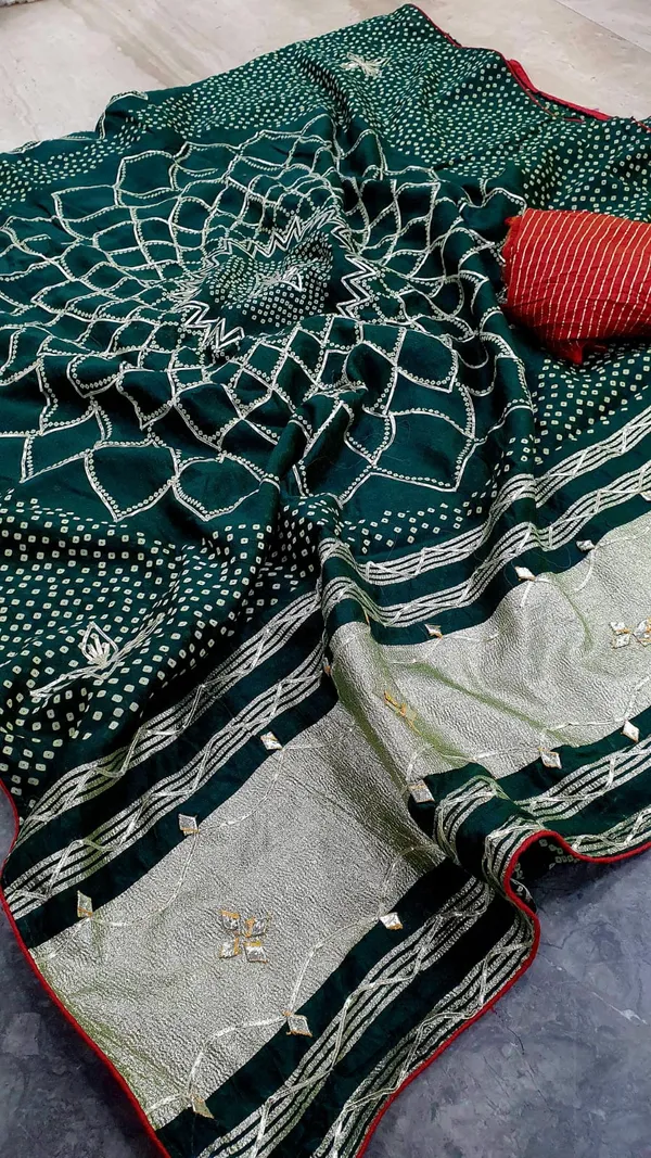 GREEN__Banarasi_Saree_for_Women_|_Premium_Saree_for_all_ocassions