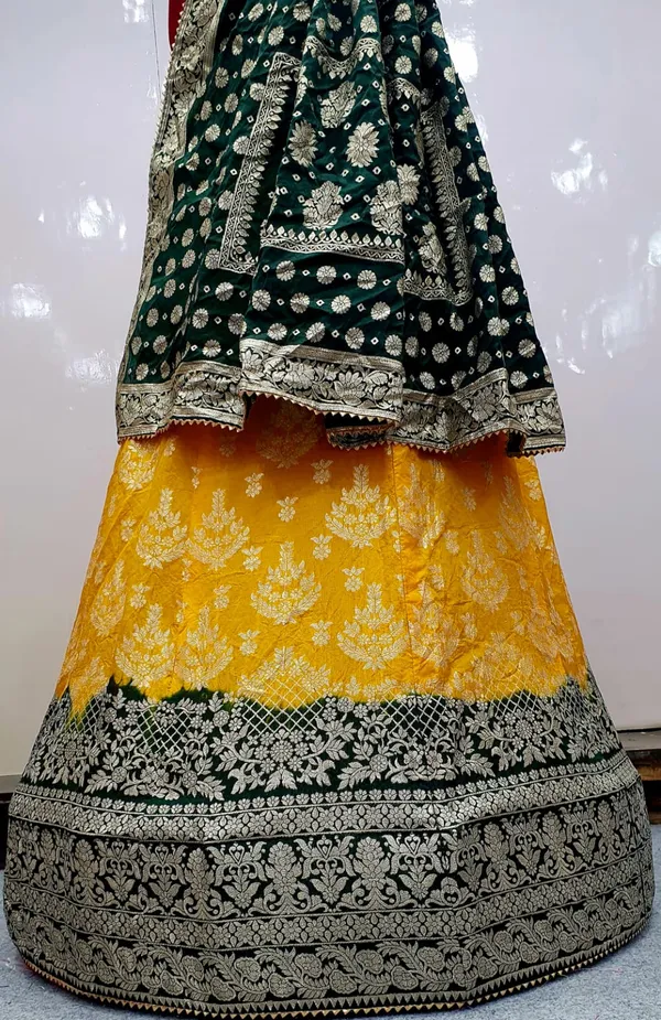BEAUTIFUL_DESIGNER_LEHENGA