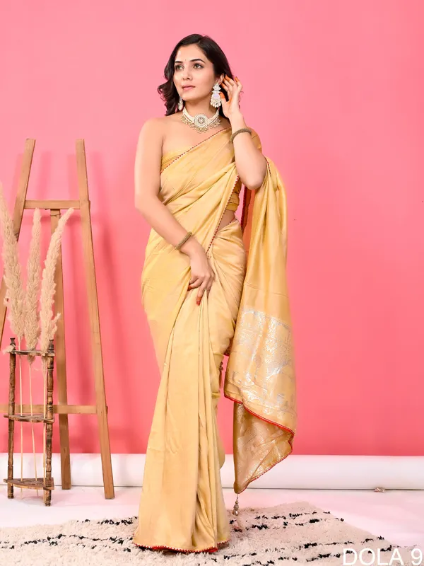 GOLDEN__Banarasi_Saree_for_Women_|_Premium_Saree_for_all_ocassions