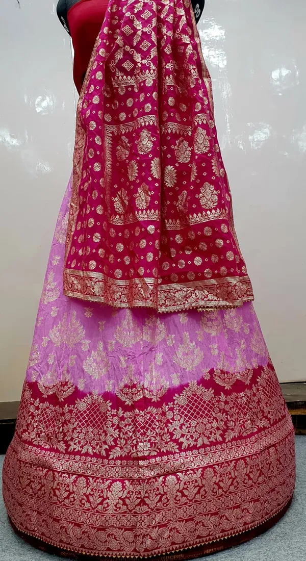 BEAUTIUFUL_DESIGNER_LEHENGA