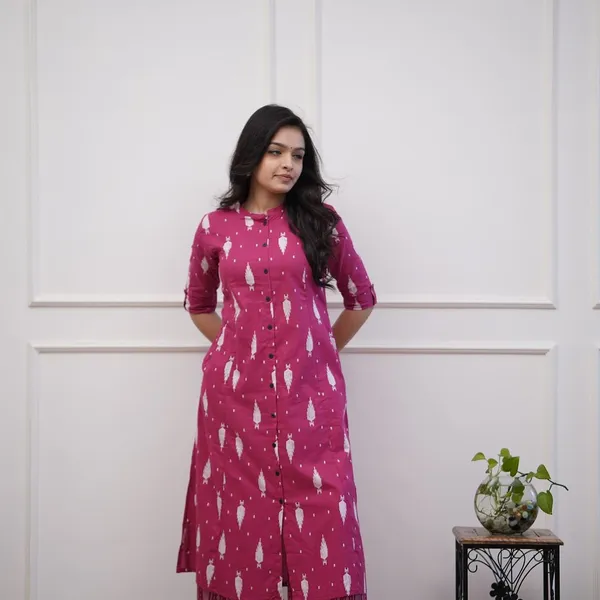 Magenta_Best_Designer_Latest_Suit_For_Women