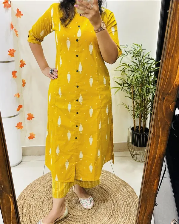 Yellow_Best_Designer_Latest_Suit_For_Women