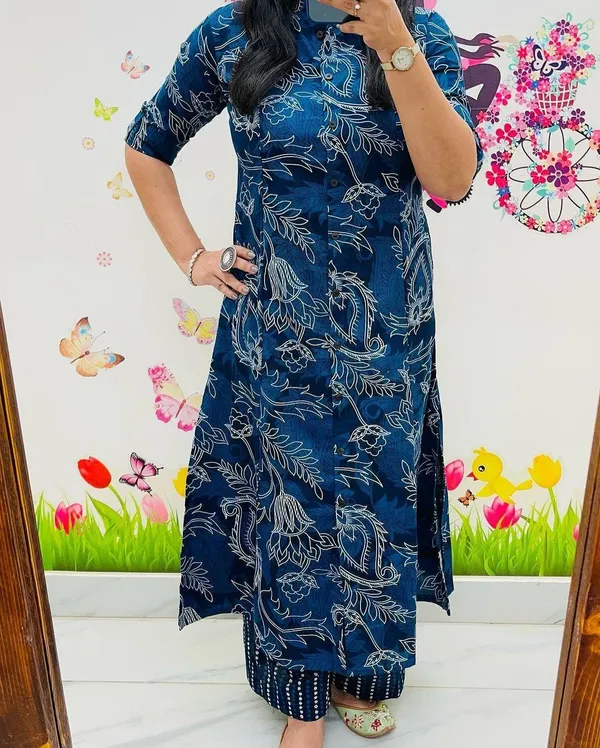 Multicolor_Best_Designer_Latest_Suit_For_Women