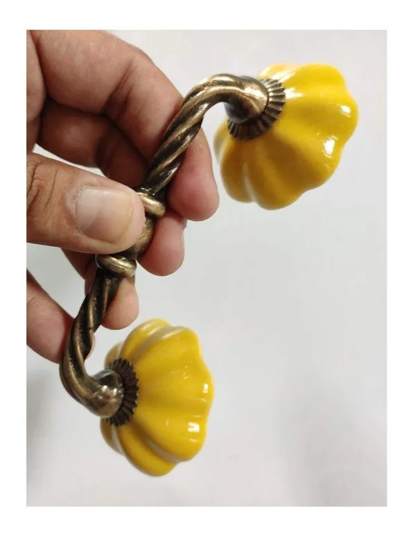 Yellow_Ceramic_Door_Handle_With_Gold_Antique_Finish_(Size_6._Inch_,_Black_)_(Antique_Yellow)