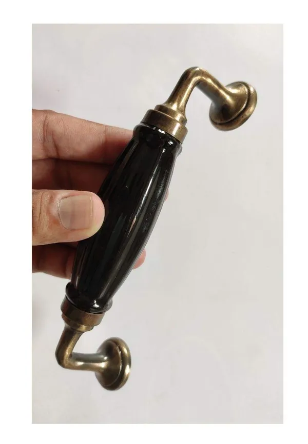Black_Ceramic_Door_Handle_With_Gold_Antique_Finish_(Size_6.25_Inch,_Black)_(Antique_Black)