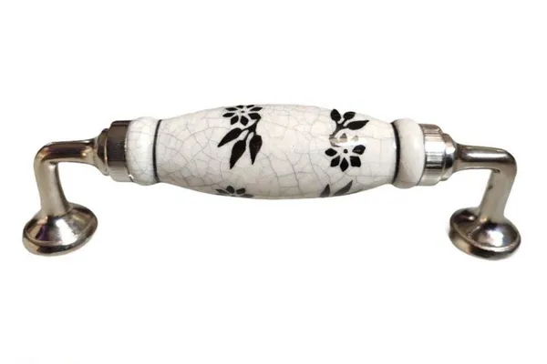 Silver_Crackle_Design_Ceramic_Door_Handle_Silver_Finish_-_Scratch_Proof_100%_(Size_6_Inch,_Flower_Hand_Painted)