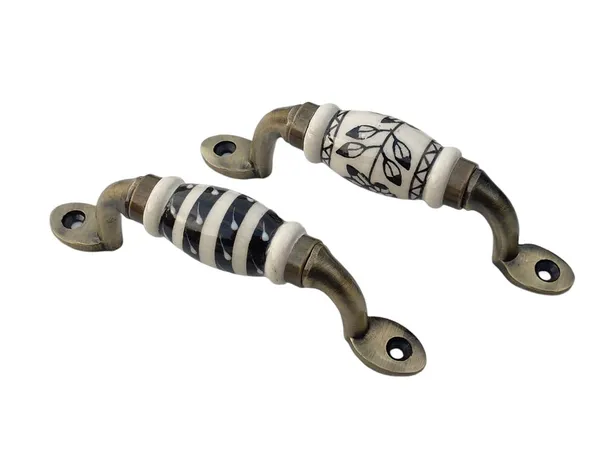 Ceramic_Door_Handle_Gold_Antique_Finish_-_Scratch_Proof_100%_(Size_5_Inch,_Design_Hand)_Pack_Of_1