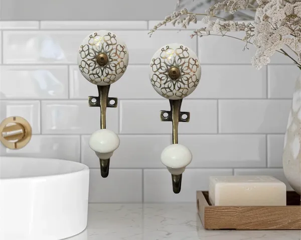 Maison_Belle-_Art_&_Craft_Ceramic_Wall_Hook_(5.)