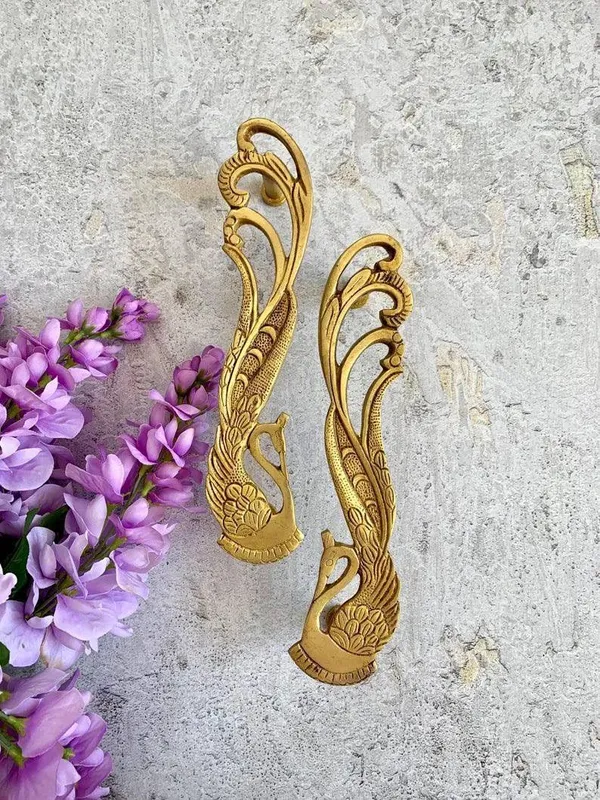 Brass_Peacock_Design_7_Inches_Brass_Door_Handle_-_Brass_Finish_(7_Inch_-_Pair)