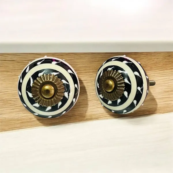 Maison_Belle_Ceramic_Door_Knobs_-_Gold_Antique_Finish_(Size_1.75_INCH,_Pack_of_6)_(Black_Hand_Painting)