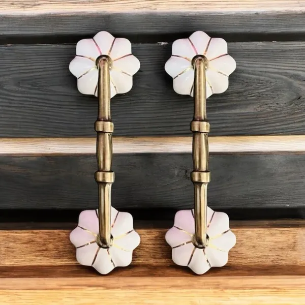 Maison_Belle_Ceramic_Door_Handle_Gold_Antique_Finish_-_(Size_6_Inch,_White_Gold_Strips)_-_Hole_to_Hole_4_INCH_(Pack_of_1_Handle)_(4_INCH)