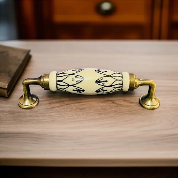 Maison_Belle_Ceramic_Door_Handle_Gold_Antique_Finish_-_(Size_6_Inch,_Hand_Painted)_(2.)