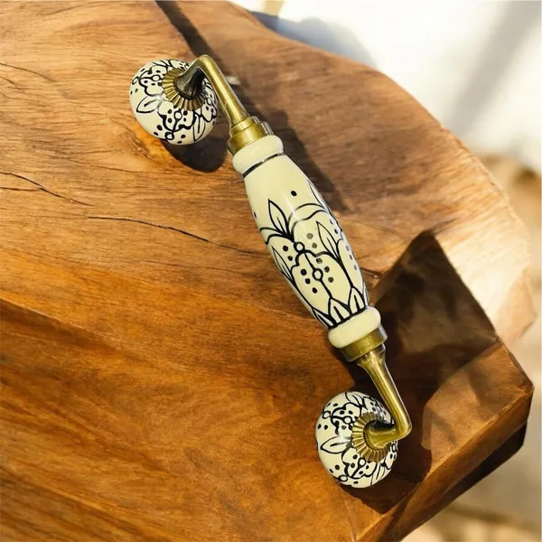Maison_Belle_Ceramic_Door_Handle_Gold_Antique_Finish_(Size_-_8.5_INCH)_-_Hole_to_Hole_6.5_INCH_-_Pack_of_1_Handle_(18._Size_8.5_INCH_Hand_Painted)