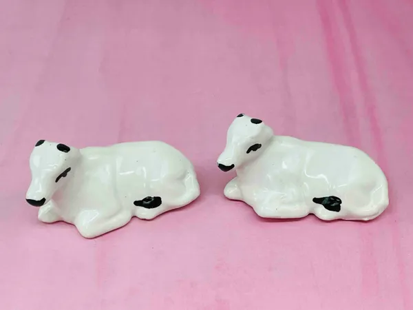 White_Miniature_Ceramic_Cow_(_3_piece_)