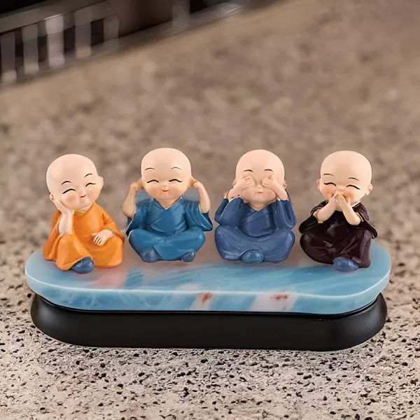Miniature_Monks_Resin_Garden_Toys_For_Home_&_Decoration_Set_Of_4