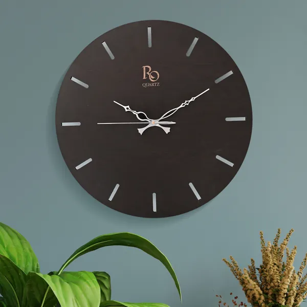 Black_Analog_Wood_Wall_Clock_For_Home_Decor_|_Circular_|_Accurate_Time_Keeping_With_Quartz_Mechanism