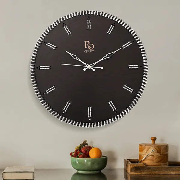 Black_Analog_Wood_Wall_Clock_For_Home_Decor_|_Accurate_Time_Keeping_With_Quartz_Mechanism