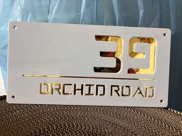 15_x_8_inch_-_Customized_Double_Layer_White_&_Golden_Acrylic_Laser_Cut_Name_Plate_for_Home_Entrance,_Flat,_House_Doors,_Stylish,_Outdoor_&_Indoor,_Waterproof_|_Accurate_Time_Keeping_With_Quartz_Mechanism
