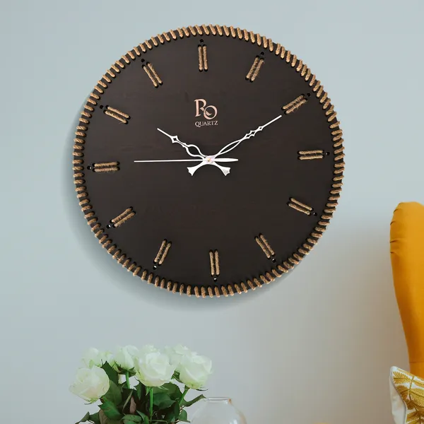 Black_Analog_Wood_Wall_Clock_For_Home_Decor_|_Accurate_Time_Keeping_With_Quartz_Mechanism