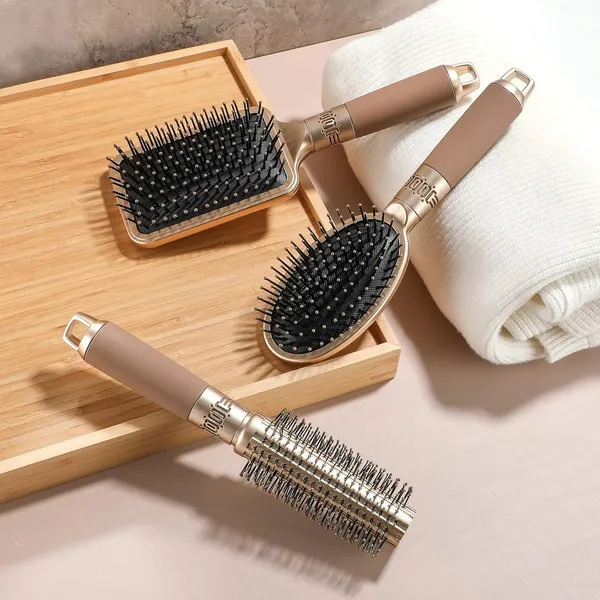 Hair_Brush_Comb_Set_For_Women_Men_3pcs_Includes_Anti-Static_Massage_Oval_Comb,_Vented_Detangling_Brush,_Round_Hair_Brush_For_Use_Wet_Dry_Curly_and_Straight_Hair