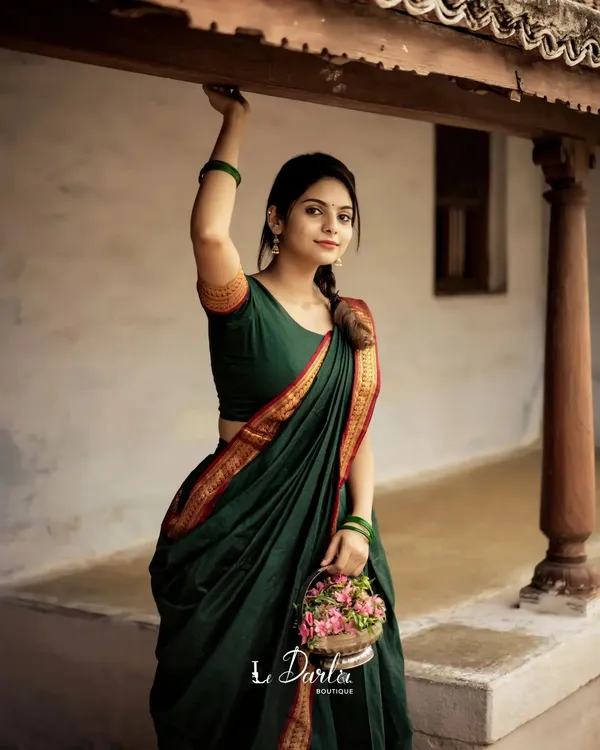 Green_With_Red_Border_Banarasi_Silk_Unstiched_Lehenga_With_Blouse_and_Dupatta_For_Women