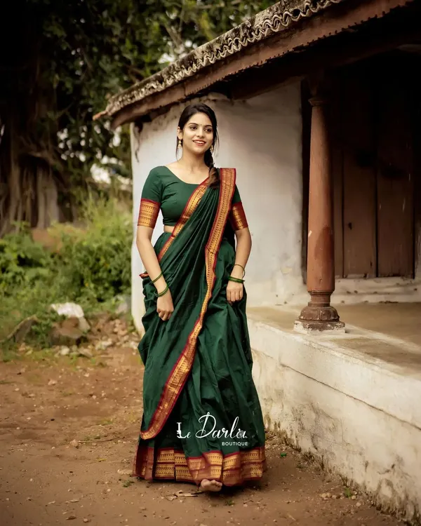 Green_With_Red_Border_Banarasi_Silk_Unstiched_Lehenga_With_Blouse_and_Dupatta_For_Women