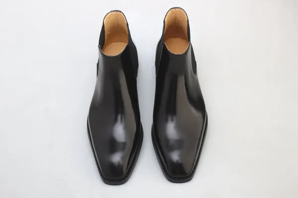 Black_Leather_Chelsea_Boot_For_Men