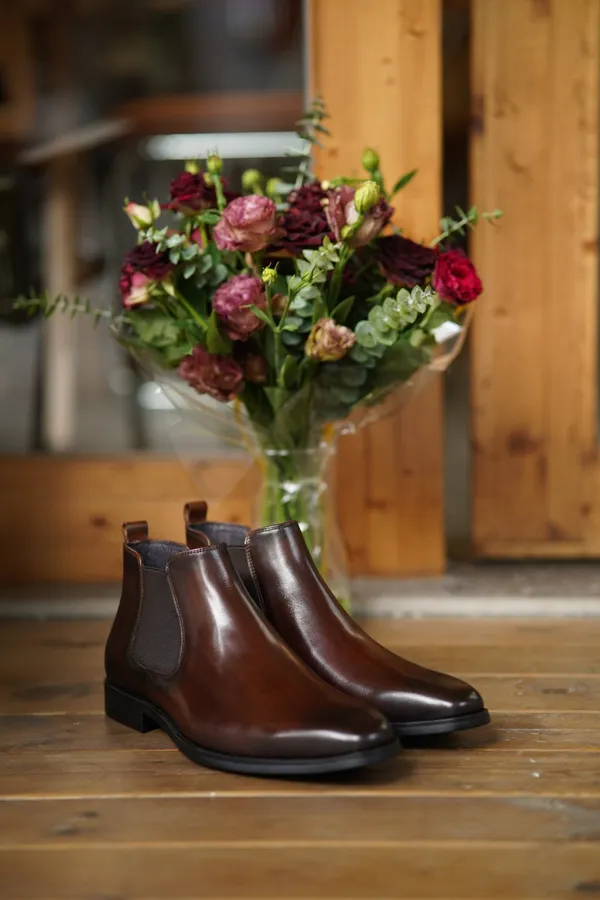Brown_Leather_Chelsea_Boot_For_Men