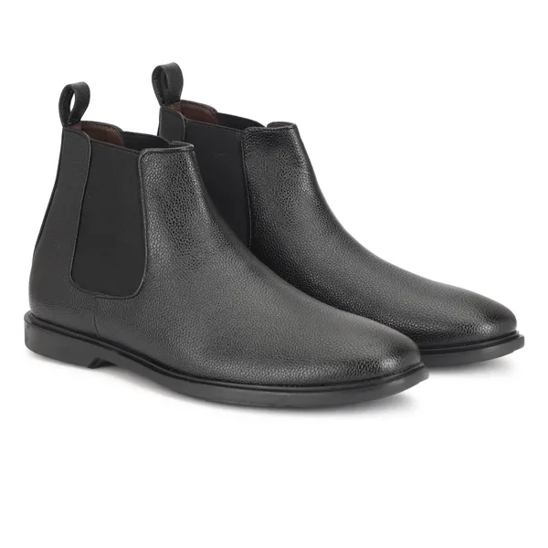 Black_Leather_Casual_Wear_Chelsea_Boot_For_Men
