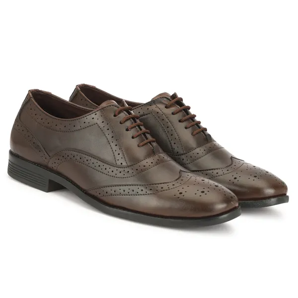 Brown_Leather_Corporate_Wear_Broque_shoes_For_Men