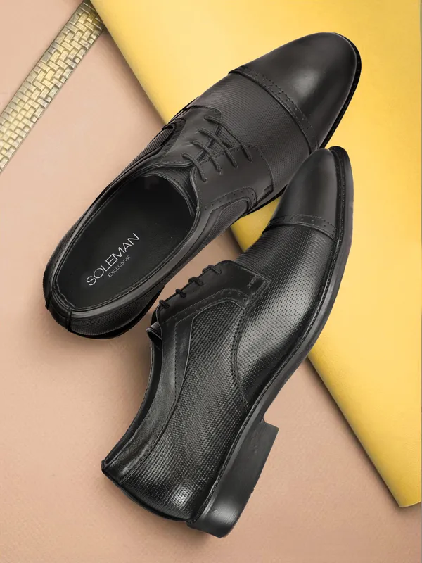 Black_Genuine_Leather_Corporate_Casuals_For_Men