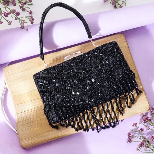 Osty_Noira_–_Handcrafted_Zari_Embellished_Clutch_Bag_with_Dual_Strap_|_Premium_Designer_Evening_Purse