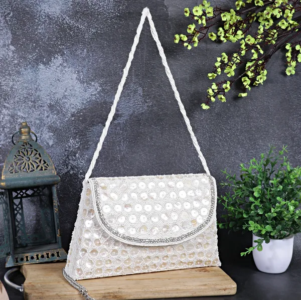 Osty_Valentina_–_Handcrafted_Mirror_Zari_Clutch_with_Dual_Handle