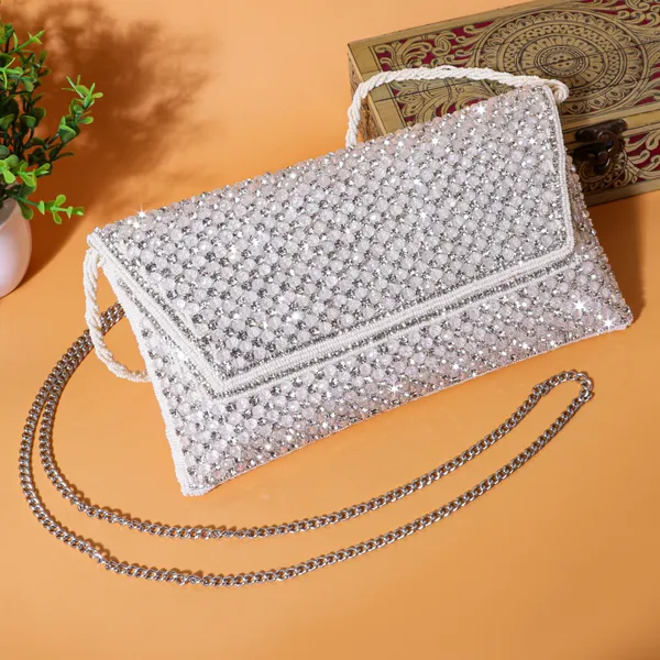 Perfect_for_bridal_wear,_receptions,_traditional_events,_gifting,_and_luxury_parties