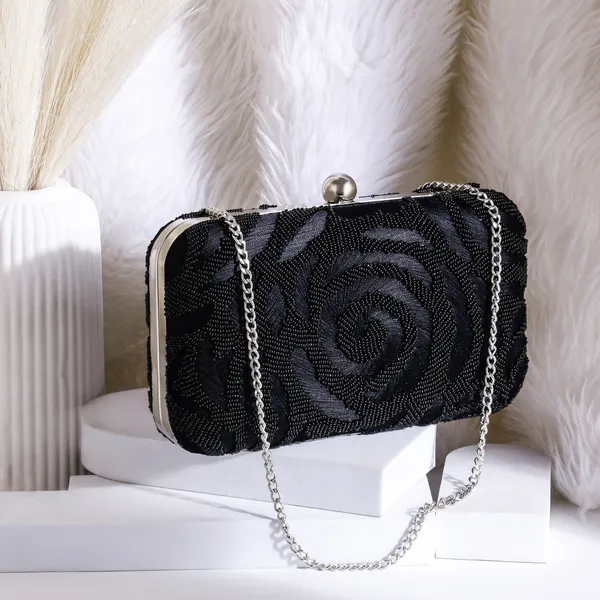 Zuri_-_Handcrafted_Elegance_in_Every_Thread
