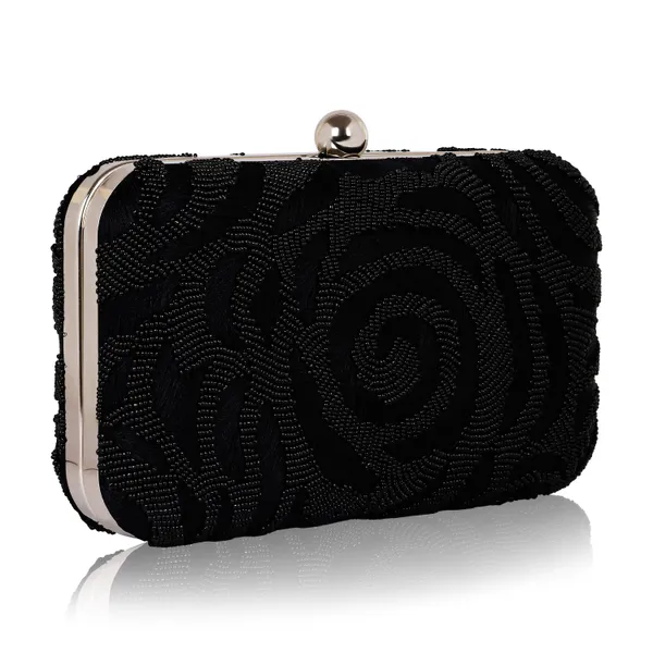 Zuri_-_Handcrafted_Elegance_in_Every_Thread
