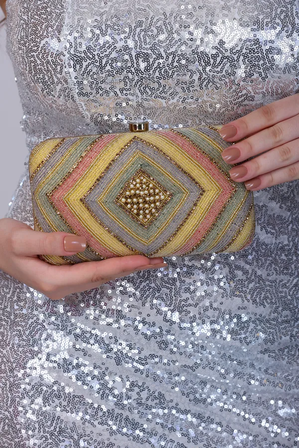 OSTY_AMOLYA_Handcrafted_Chevron_Zari_&_Pearl_Embroidered_Bridal_Clutch_|_Dual_Carry_–_Handle_&_Sling_|_Festive_Luxury_Purse