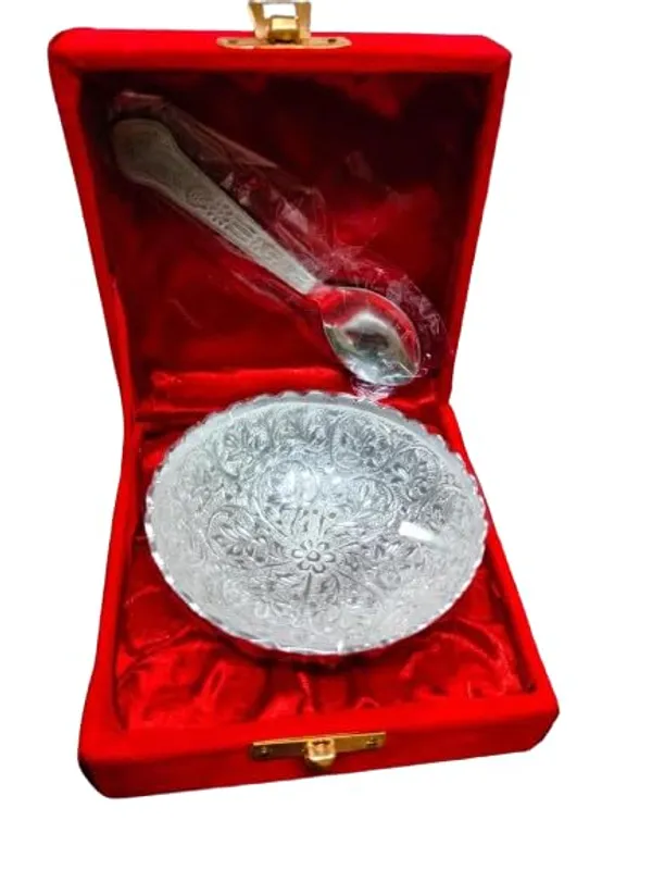 Bowl_Set_with_Red_Velvet_Gift_Box_Housewarming_Gifts_Diya_for_Diwali_4_Inches__German_Silver