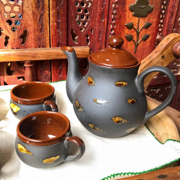 Ceramic_Serving_Kettle_Set_with_1_Kettle_(800_ml),_6_Cups_(100_ml_Each)