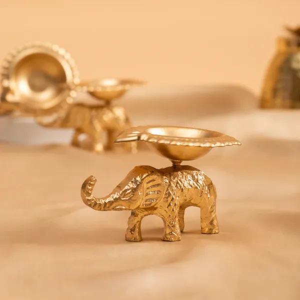 Elephant_Metal_Diya_Stand_Set_of_4