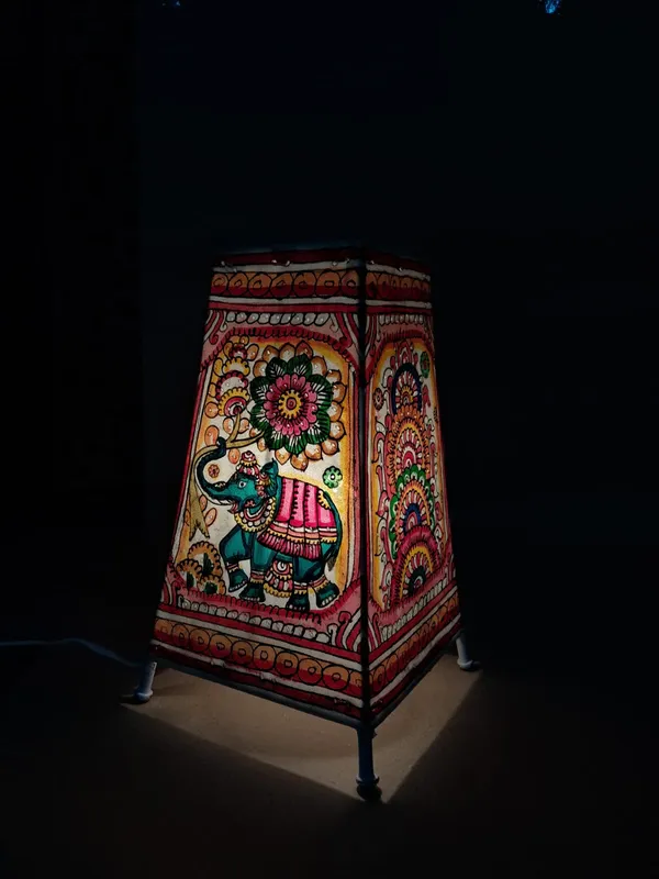 Hand_Painted_Hand_Pricked_Leather_Table_Lamp_Bedside_Lamp