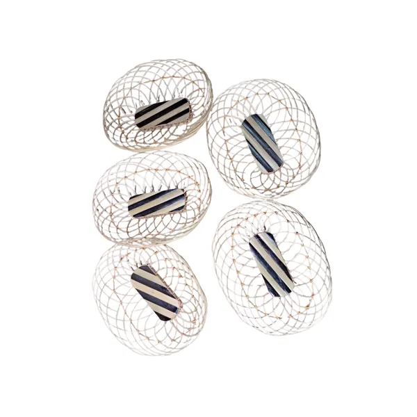 Hand-Woven_Wicker_Fruit_Baskets_-_Set_of_5_Decorative_Baskets