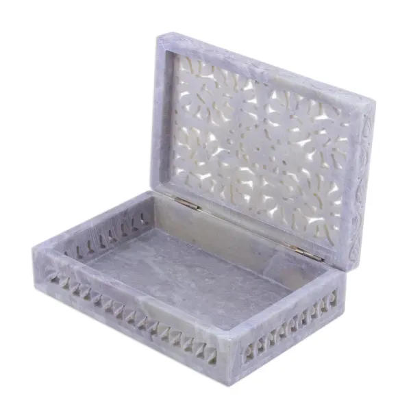 Hand_carved_Jali_Openwork_Soapstone_Decorative_Box