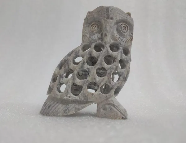 Hand_carved_Soapstone_Owl_Figurine