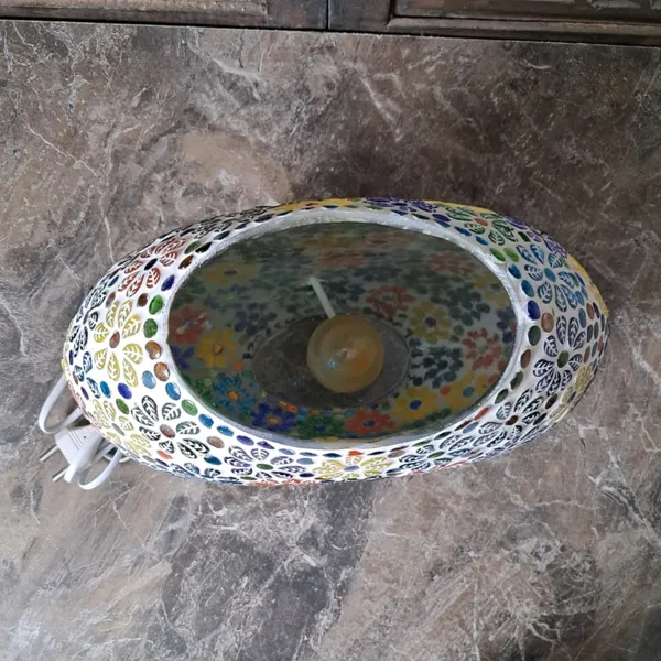 Handcrafted_Mosaic_Glass_Table_Lamp_?Floral_Purse_Design_(9_Inch)