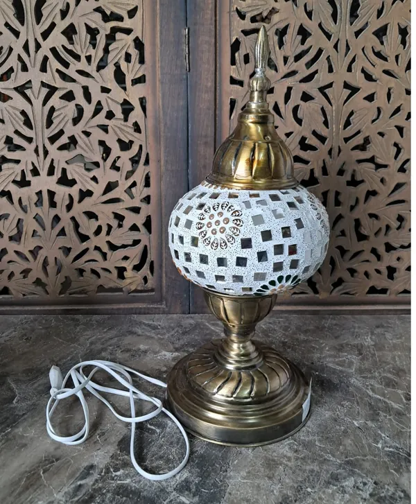 Handcrafted_Turkish_Mosaic_Table_Lamp_?Antique_Base_(16_Inch)